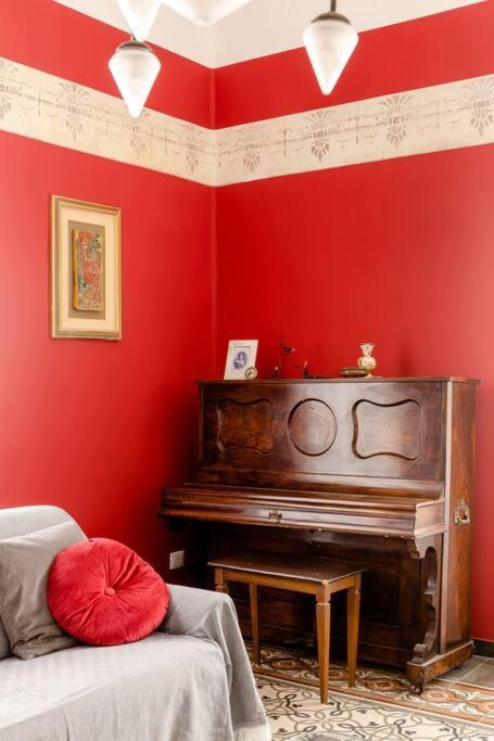 Casa Jole, Appartamento In Centro Bari Bagian luar foto